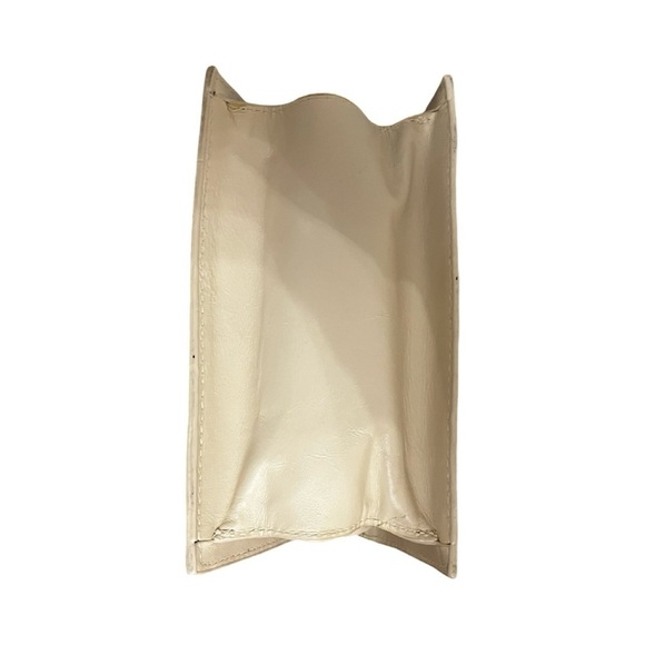 SCHUTZ Bamboo Handle Bee Closure Leather Off White Crossbody Bag - Picture 4 of 9